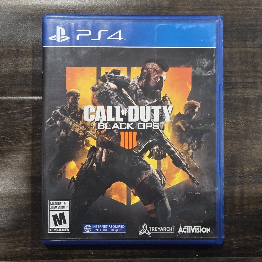 Call of Duty: Black Ops 4 for PS4 - Blue Case